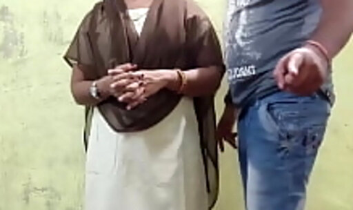 Aunty tamil porn Indian best ever college girl and college boy fuck in clear hindi voice